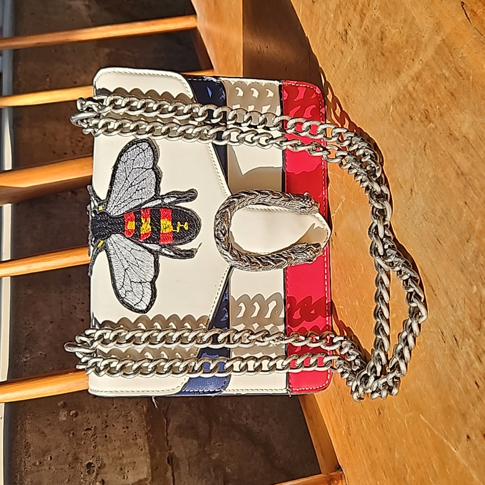Vinyl Bee Bag Chain Strap